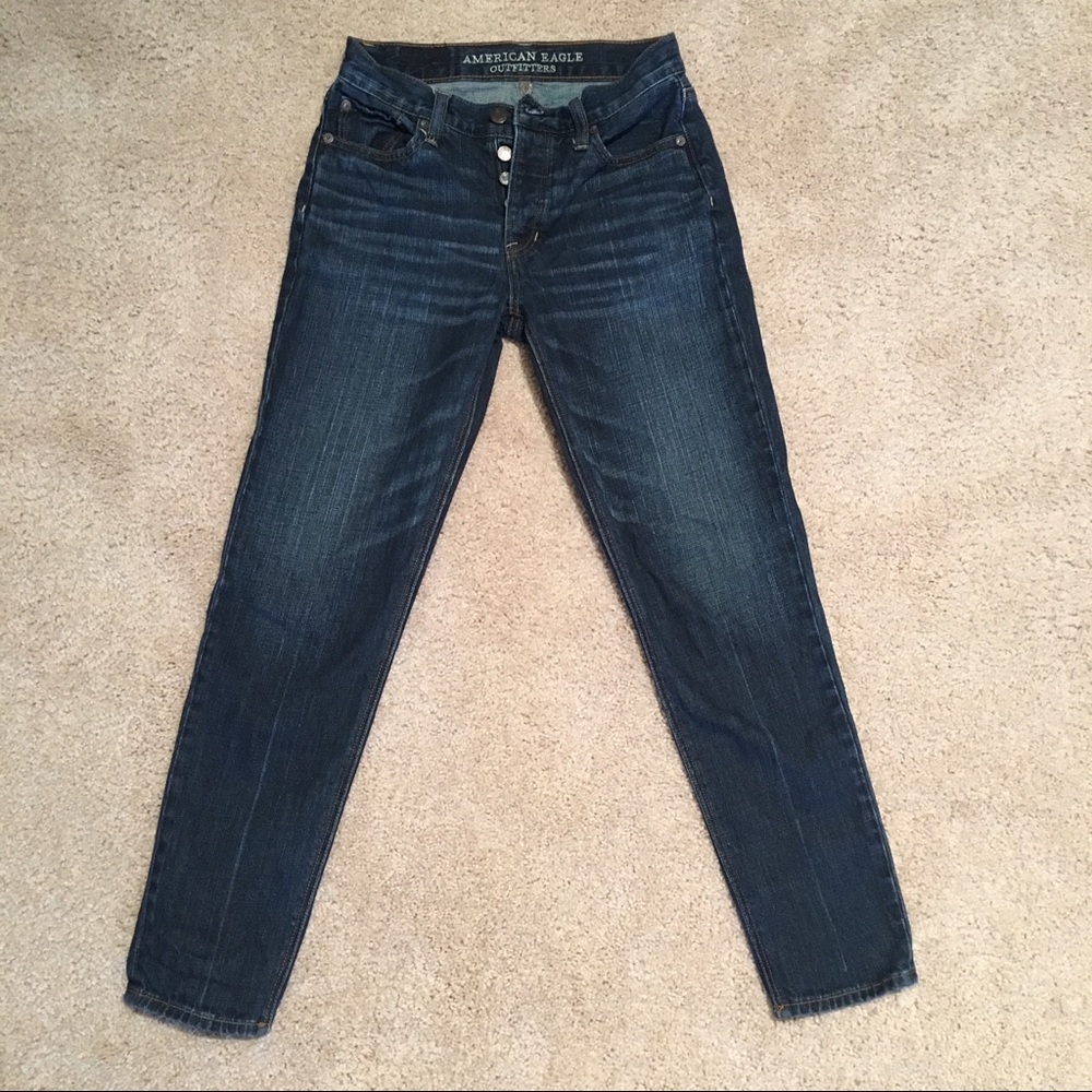 AE Mom Jeans